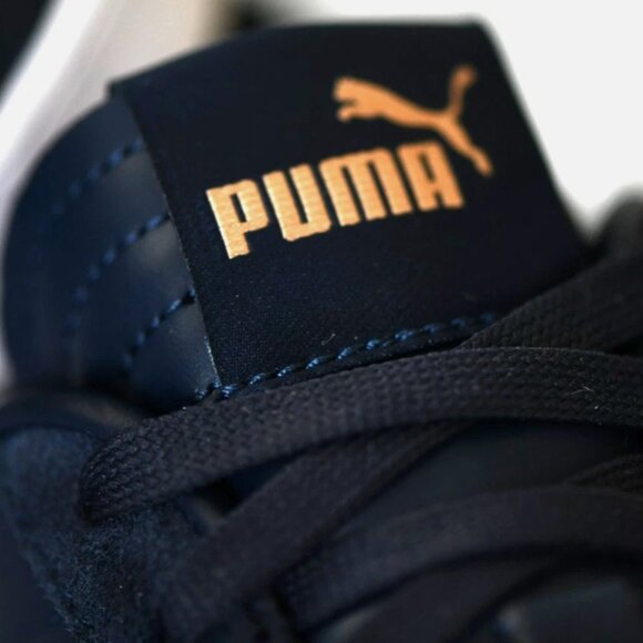 PRE-0WNED Size: 5 Big Kid/6.5 Women | Puma Club 5v5 Sneaker | Club Navy/White - Picture 6 of 12
